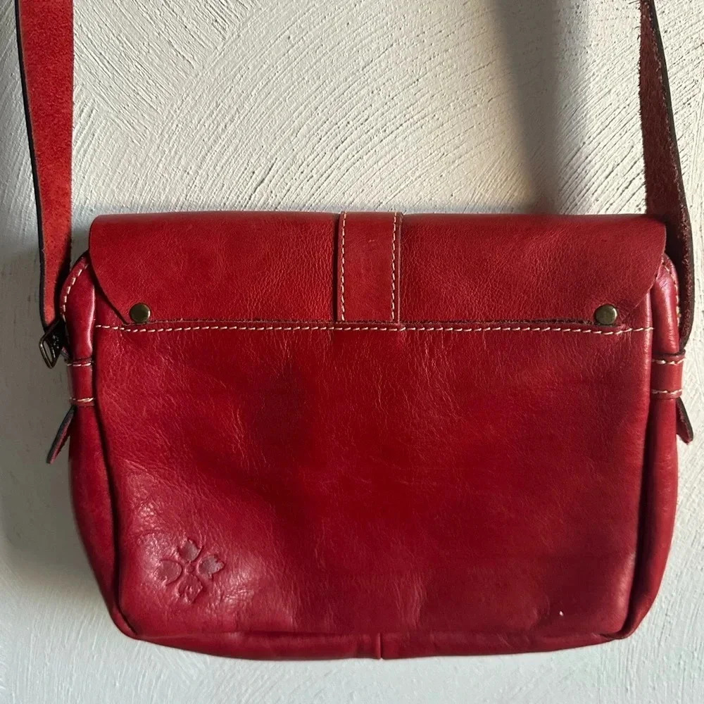 Patricia Nash Praga Flap Crossbody Leather Handbag - Picture 3 of 11